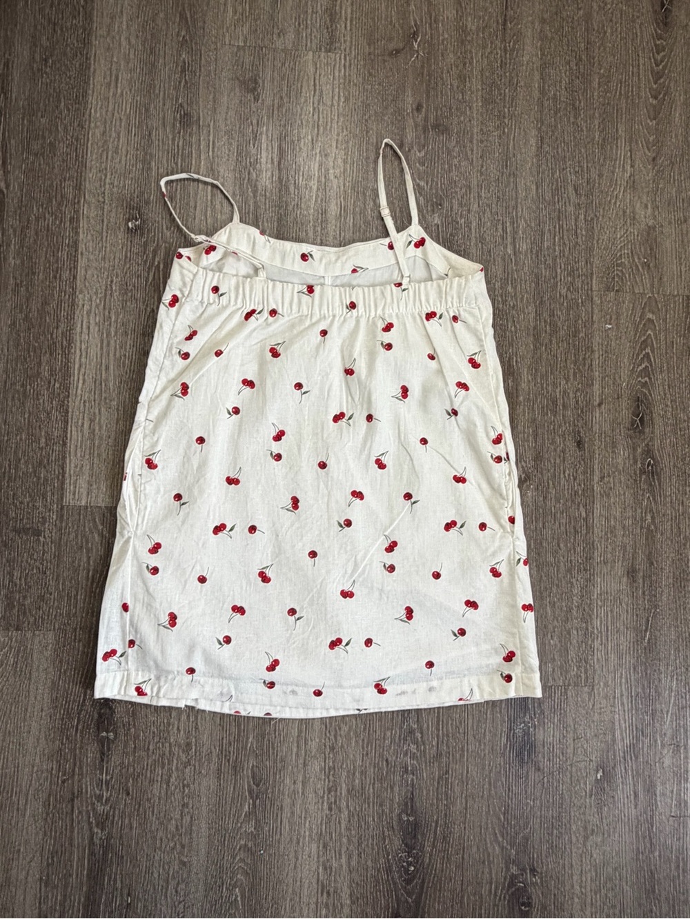 Abercrombie & Fitch White Mini Dress with Red Cherry Print - Picture 8 of 8